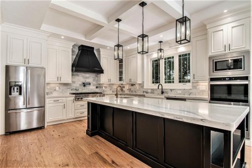 Burgh-Realty-Interior-black-white-kitchen